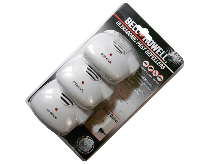 Bell + Howell Pest Repeller with Extra Outlet - Gallery 9