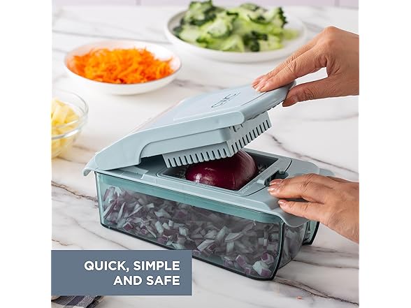 Cook with Color Vegetable Chopper Blue