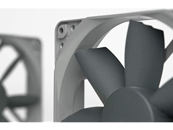 Noctua r1200 PWM Fan 120x120x25mm 4-pin