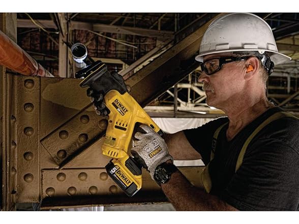 Dewalt DCS387B 20V MAX Cordless Reciprocating Saw