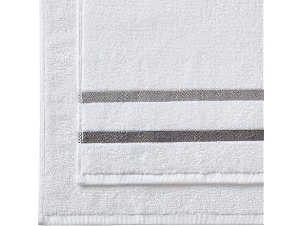 Comfort Spaces Zero Twist Bath Towel Set