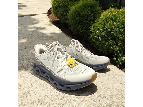 Skechers Glide-Step Slip-Ins 9.5W