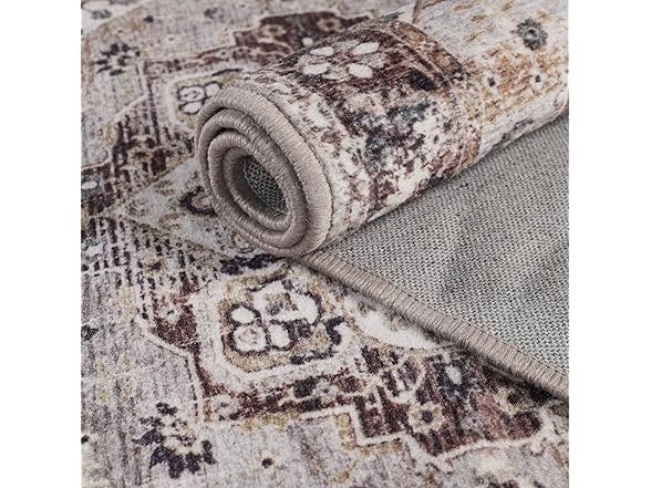 Superior 2'7"x6' Modern Floral Medallion Area Rug