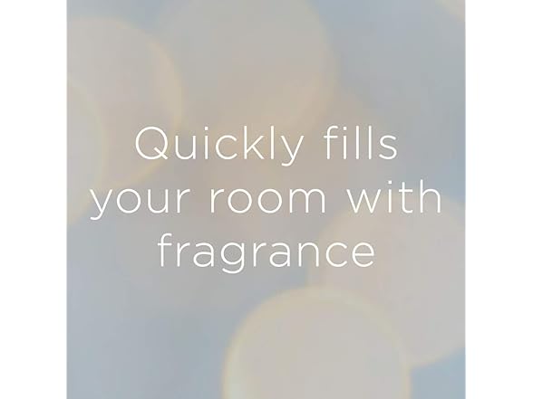 Glade Cashmere Woods 3-Wick Candle, 3 Ct