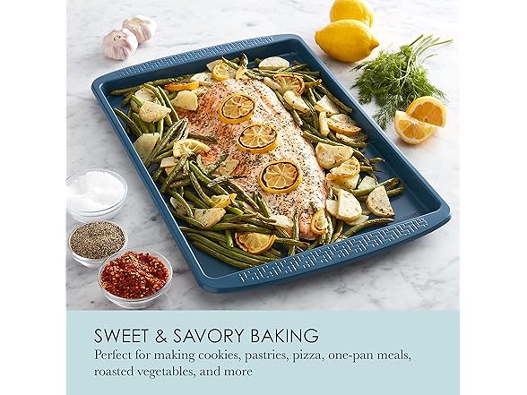 Chicago Metallic Everyday Non-stick Baking Sheet