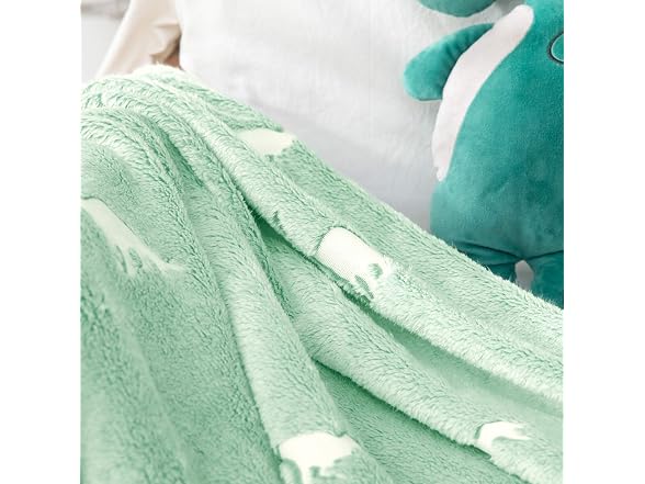 Vangao Green Throw Blanket Glow in The Dark Soft