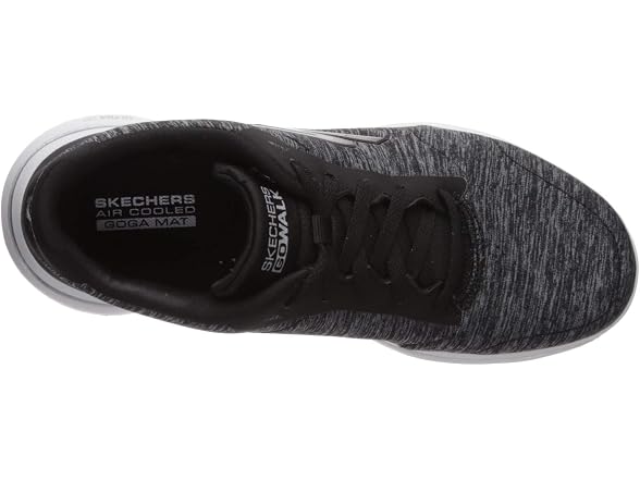 Skechers Women's Go Walk 5 True Sneaker
