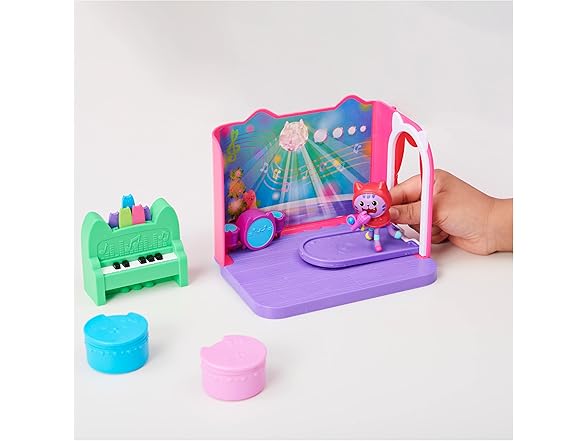 Gabby's Dollhouse, Groovy Music Room