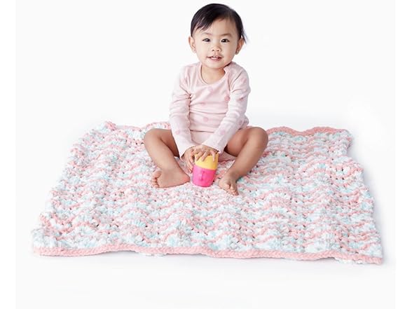 Bernat Baby Blanket Yarn, 3.5oz, Super Bulky Pink