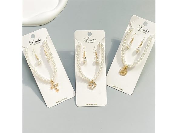 Dreuyet Faux Pearl Earring and Necklace