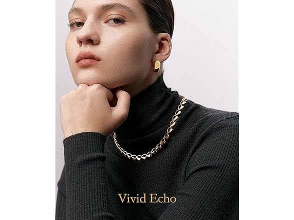 Vivid Double Heart Chain