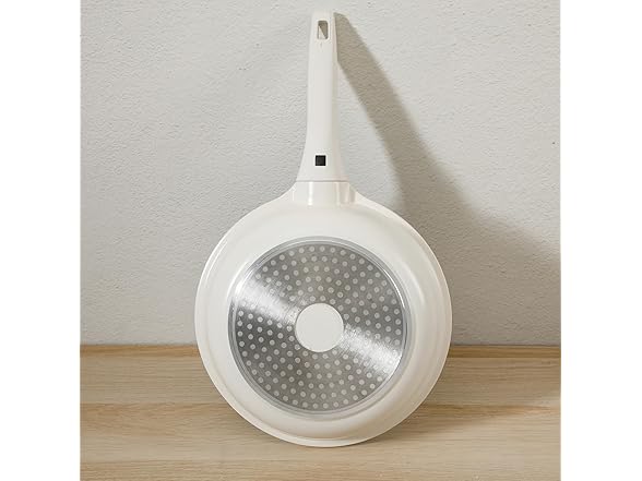 Sur La Table Kitchen Essentials Craft 8 and 10" Skillet Set