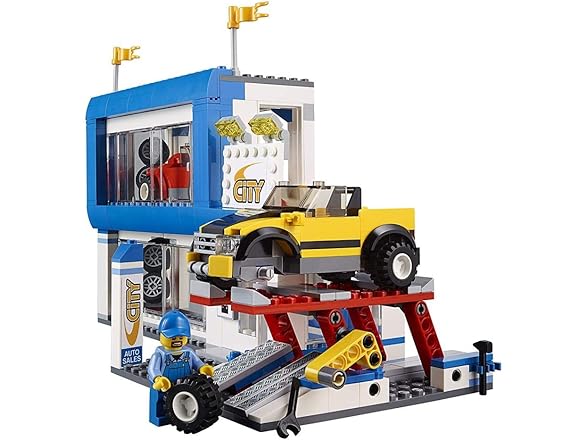 LEGO City Town  City Square Building Kit