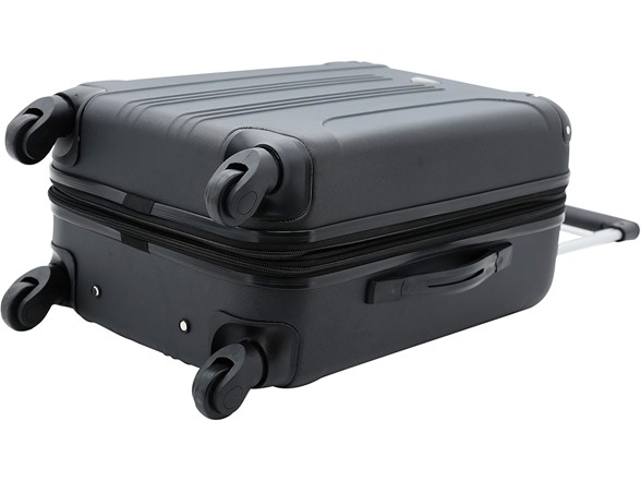 Travelers Club Chicago Luggage, 5-Piece Set