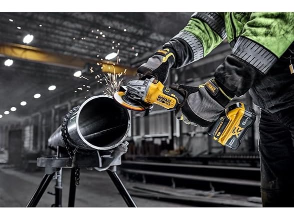 DEWALT DCG410B 20V MAX* XR 4-1/2-5in Angle Grinder