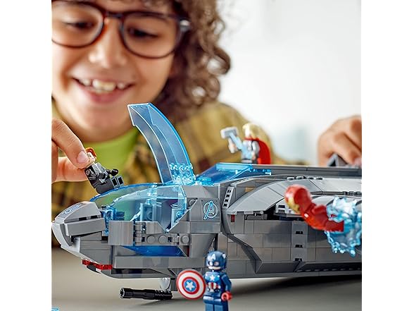 LEGO Marvel The Avengers Quinjet (Open Box)