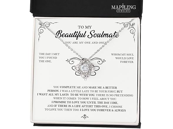 Mapileng Gold Knot Pendant