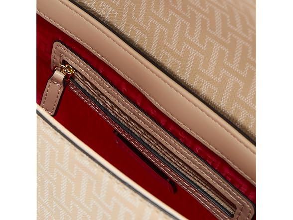 HALSTON Lizzy Calf Magnetic Snap