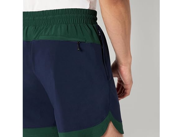 Amazon Essentials Stretch 6in Shorts (S)