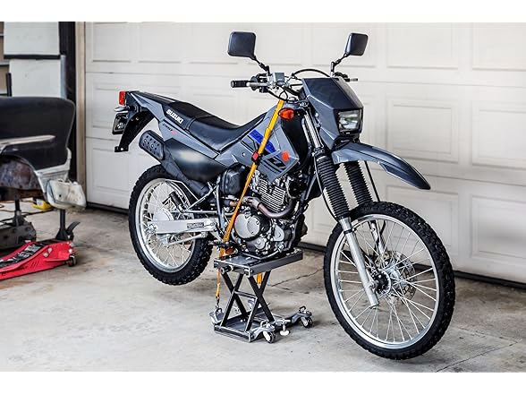 Powerbuilt Motorcycle Lift