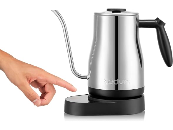 Bodum 34 oz Bistro Gooseneck Electric Water Kettle