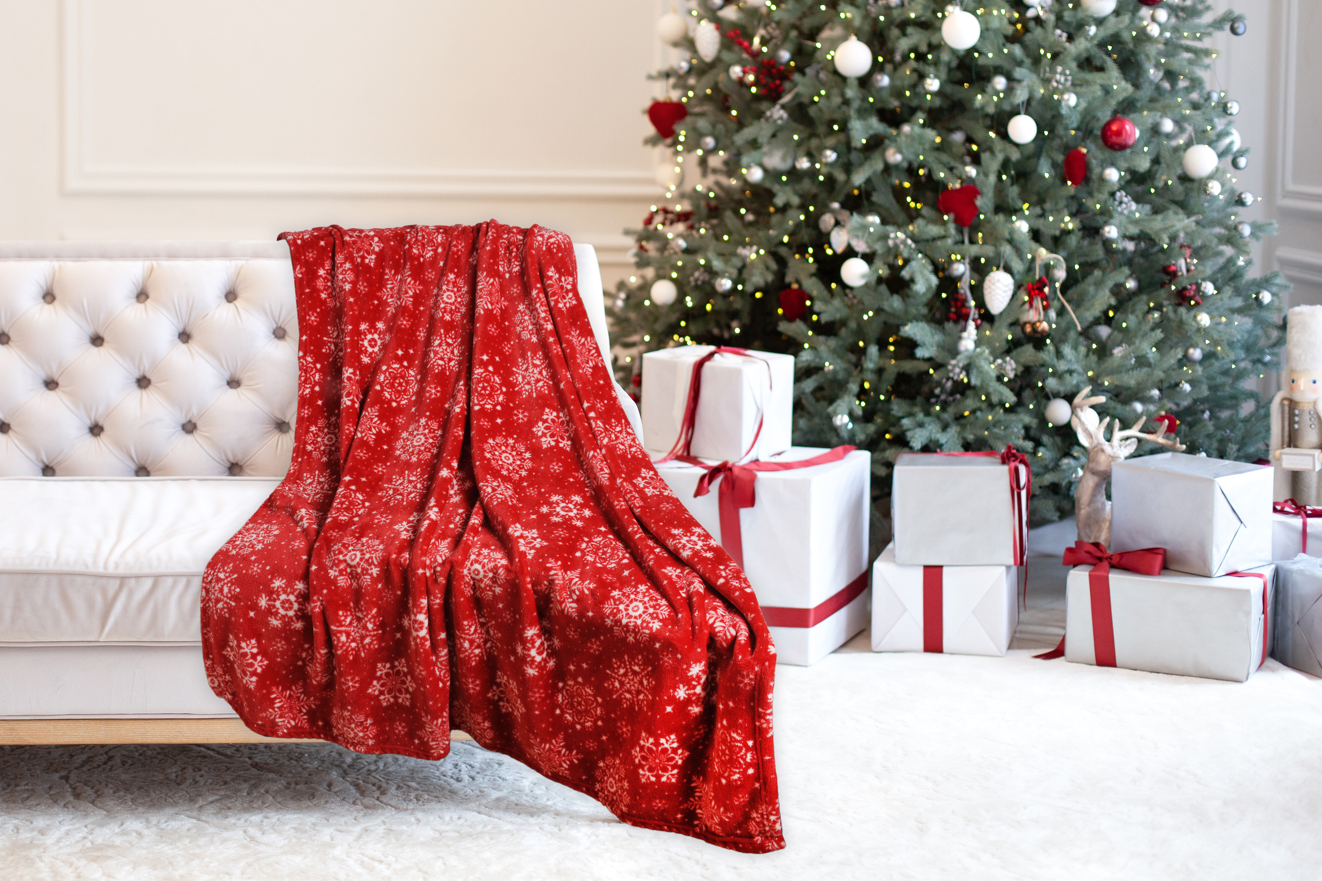 Holiday Plush Flannel Throw Blanket - Gallery 23