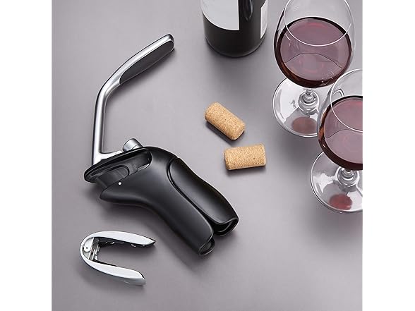 OXO Vertical Lever Corkscrew Black