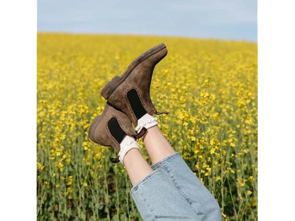 Blundstone Women's 1351 Chelsea Boots - Gallery 2