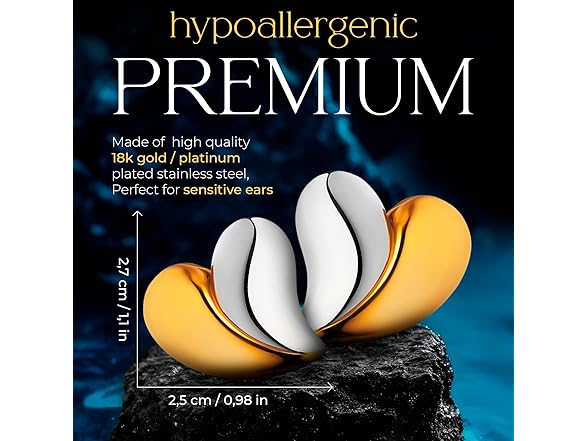 Vio Berk 18K Gold Plated Heart Earrings