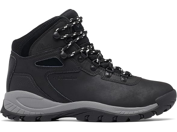 Columbia Women's Newton Ridge Plus