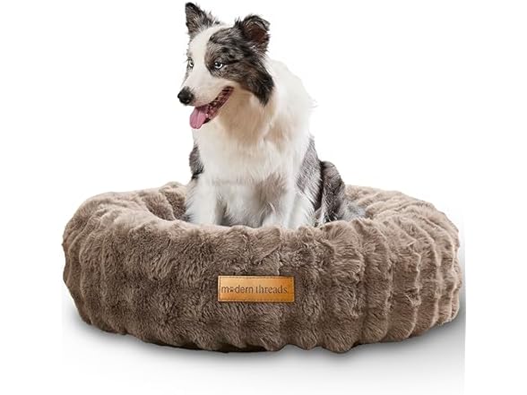 Modern Threads Calming Donut Dog Bed for Medium Dogs