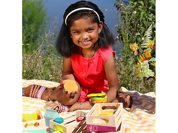 B. toys – Little Foodie Groups – 24-Pc