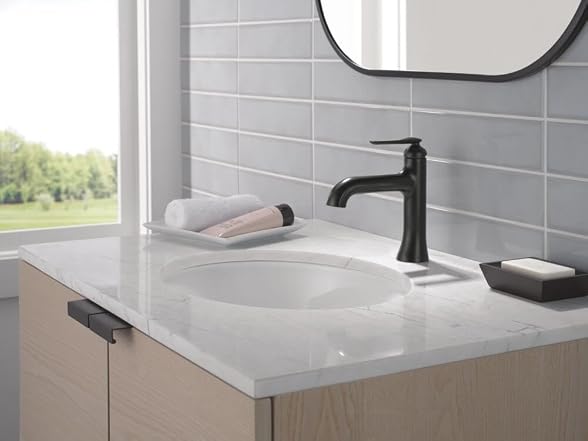 DELTA Delta Bonacci Matte Black Bathroom
