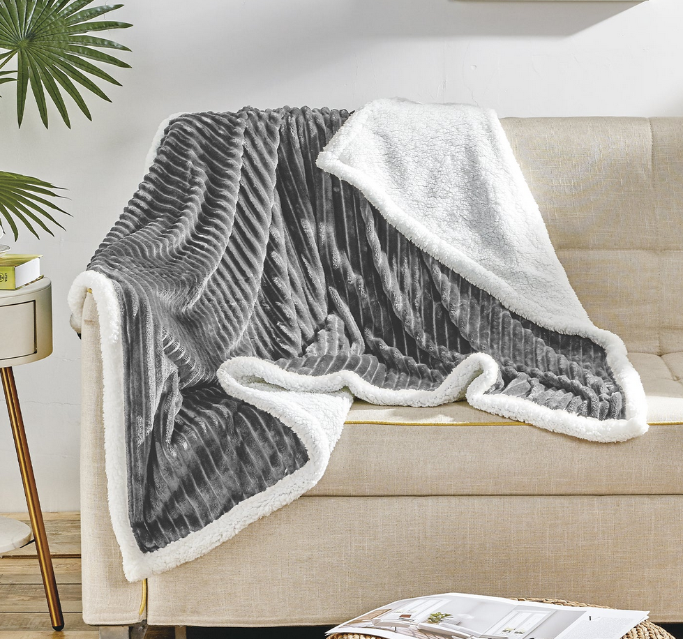 Ultra Soft Plush Corduroy Sherpa Blanket - Gallery 10