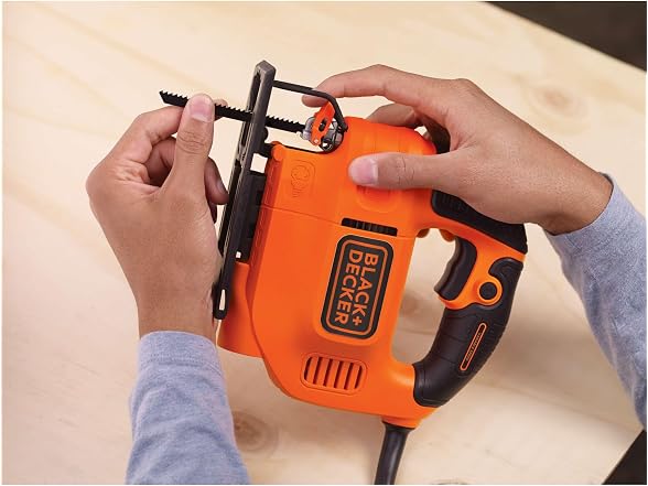 Black+Decker BDEJS300C Jig Saw, 4.5 -Amp Corded