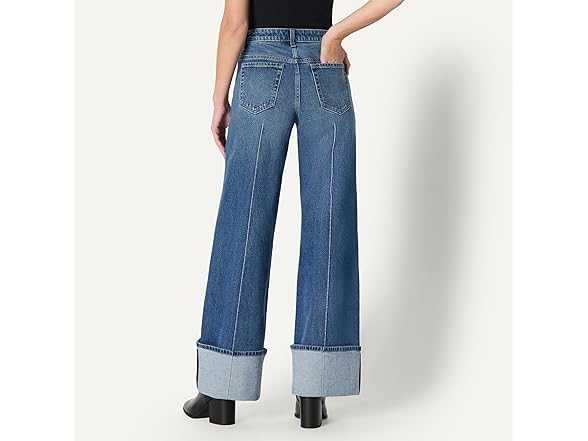 AE Womens HighRise Wide Leg Cuffed Jean