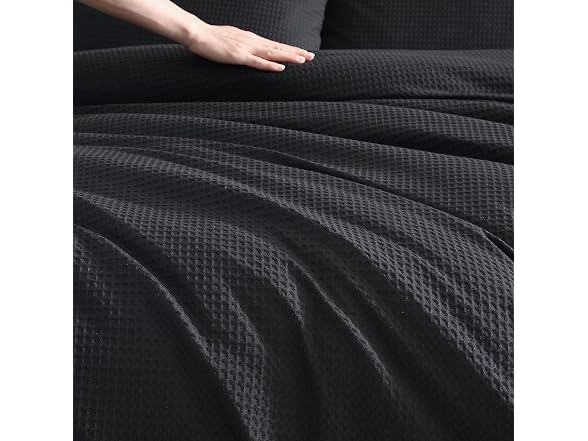 Vera Wang King Duvet Cover Set with Shams