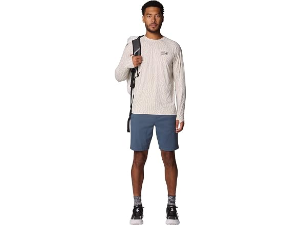 Mountain Hardwear Men (34W x 9L) Short Moon Blue
