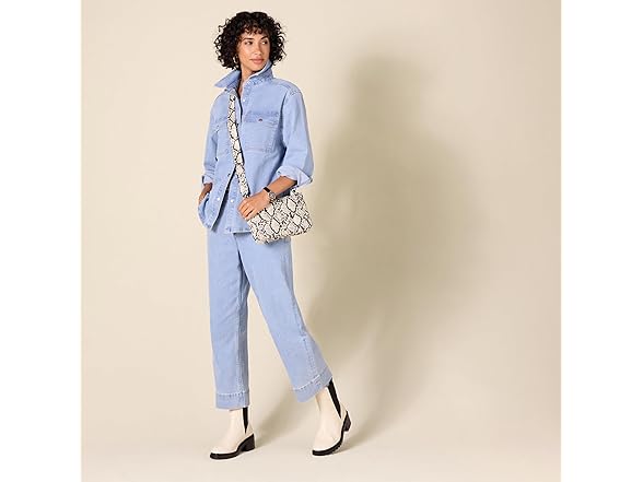 AE Womens Minimal Crossbody