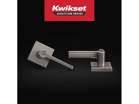 Halifax Entry Door Handle w/ Lock & Key