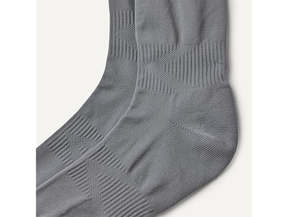 Amazon Essentials Men 3 Pairs Soccer Socks