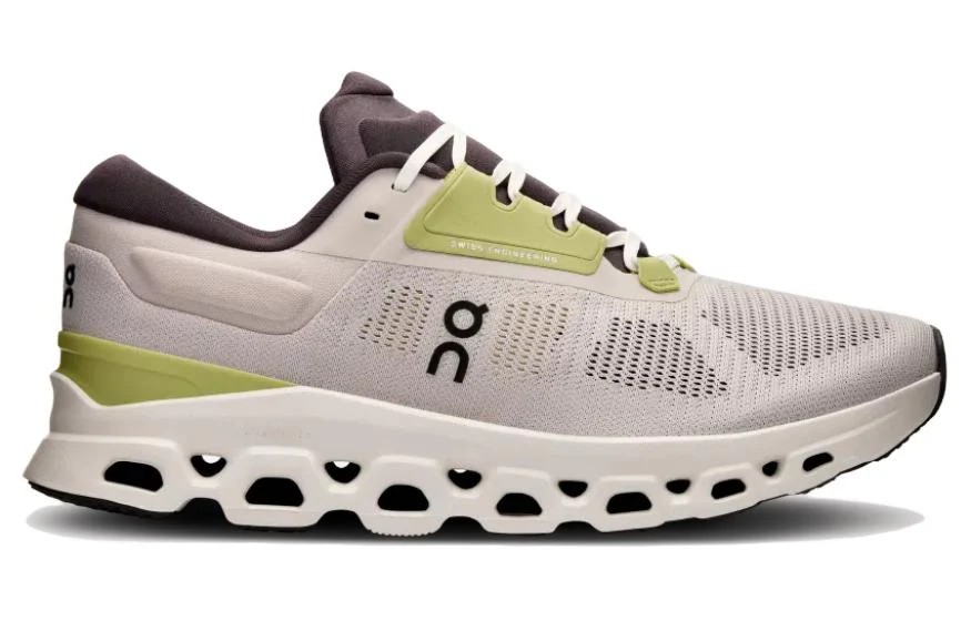 On Running Cloudstratus 3 Men's Shoes - Gallery 3