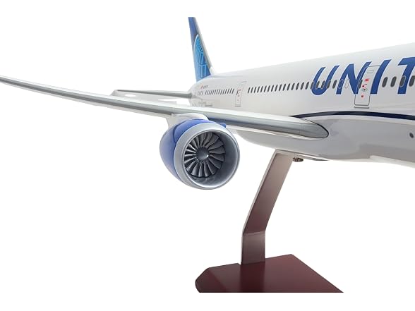 SkyMarks Elite United 787-9 1/100 Model Airplane