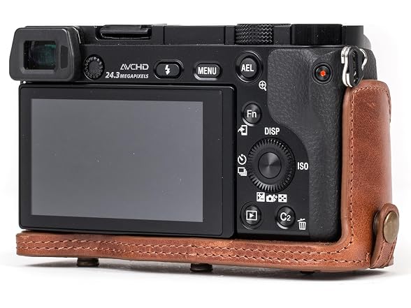 MegaGear Ever Ready Genuine Leather