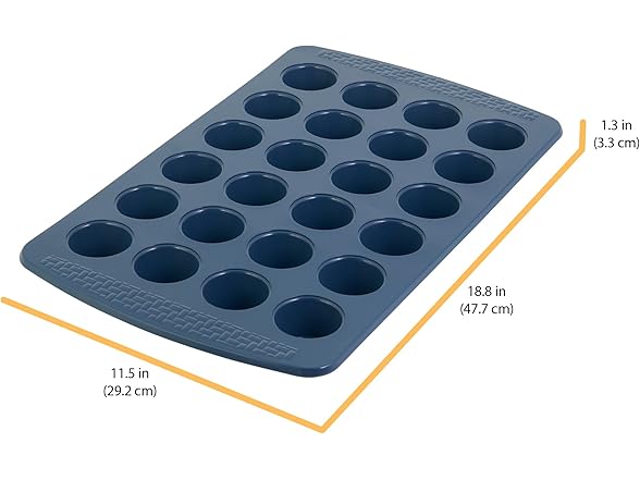 Chicago Metallic 24-cup Muffin Pan