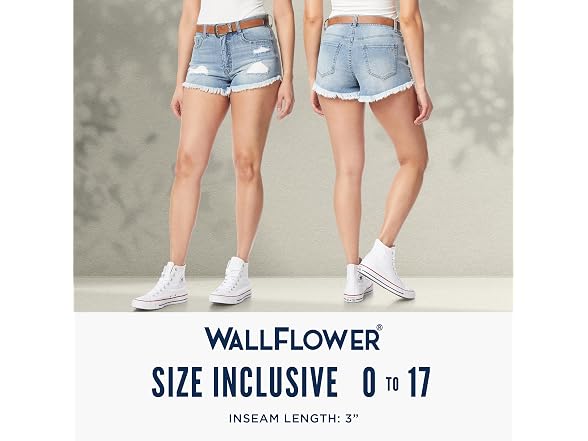 WallFlower Women (9) Fearless Belted Shorts