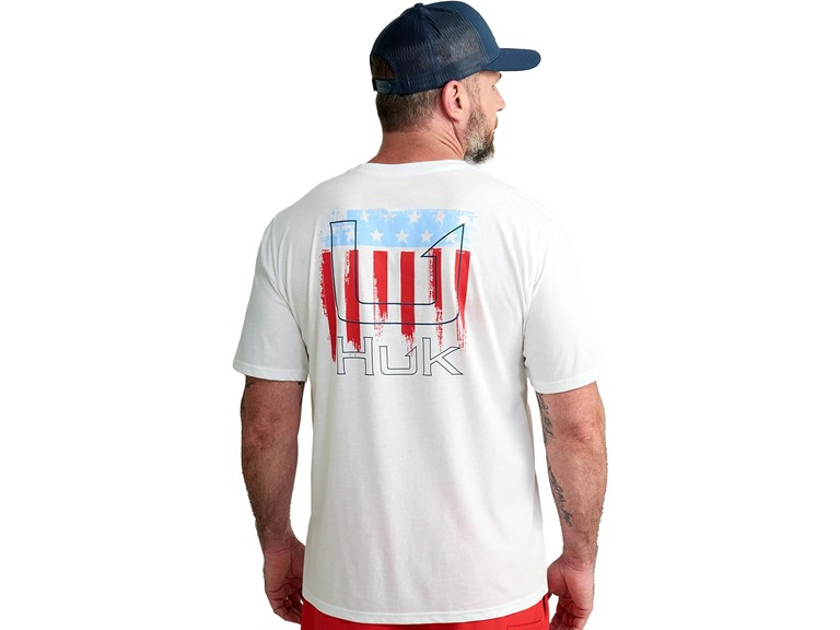 HUK Men's Standard Fishing Graphic Tee