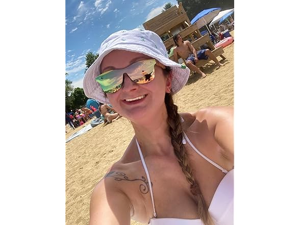 Coastal Vibes 1504 Polarized Mirrored Sunglasses