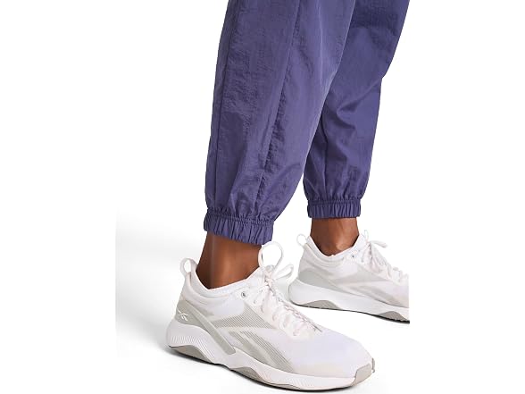Reebok Women's (L) Women’s BV Woven Pant