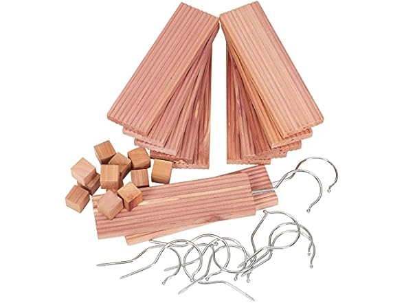 Household Essentials Cedar Hang Up Set, Brown
